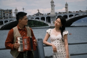 有点甜！黎伊扬女友晒恩爱合照：在大理️